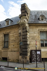 Remnant of a medieval wall on rue Pavée